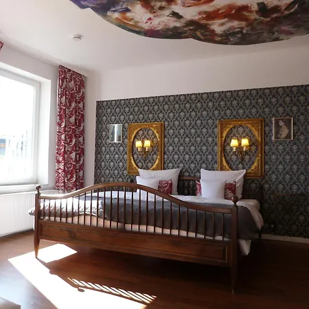 فندق Soeruper Hof 3*